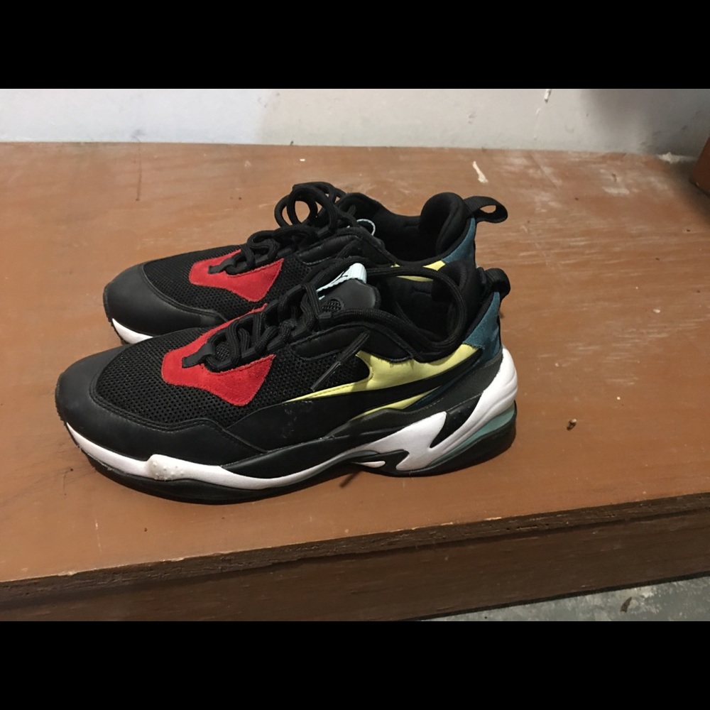 Puma Sneakers